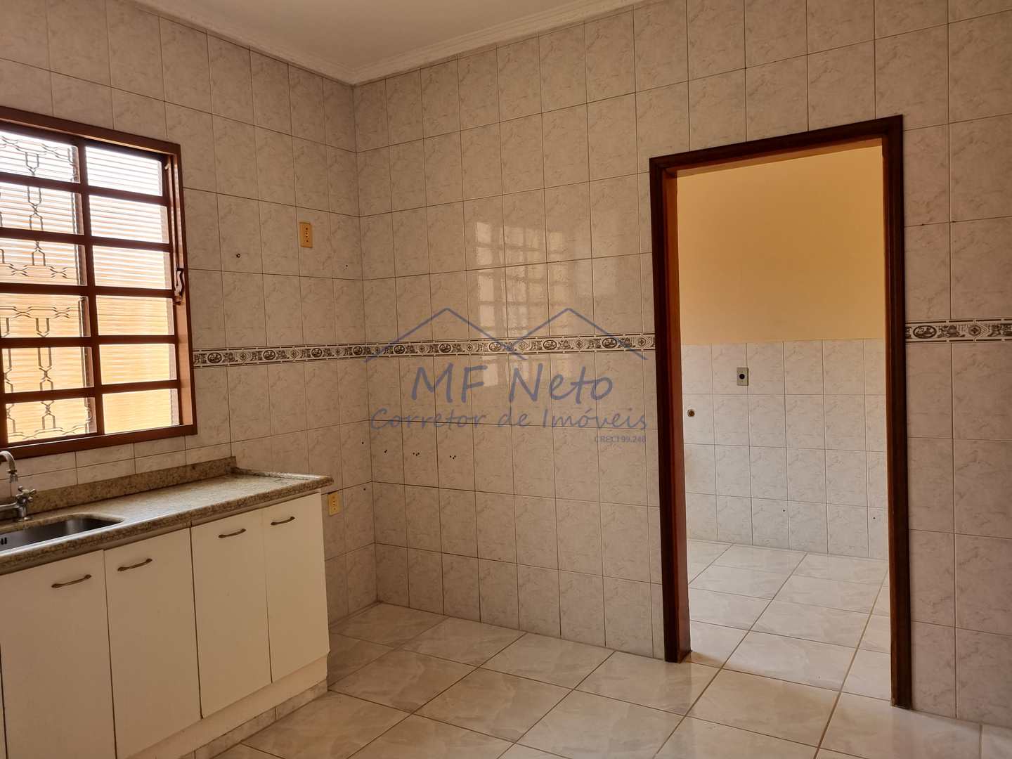 Casa à venda com 3 quartos, 360m² - Foto 17