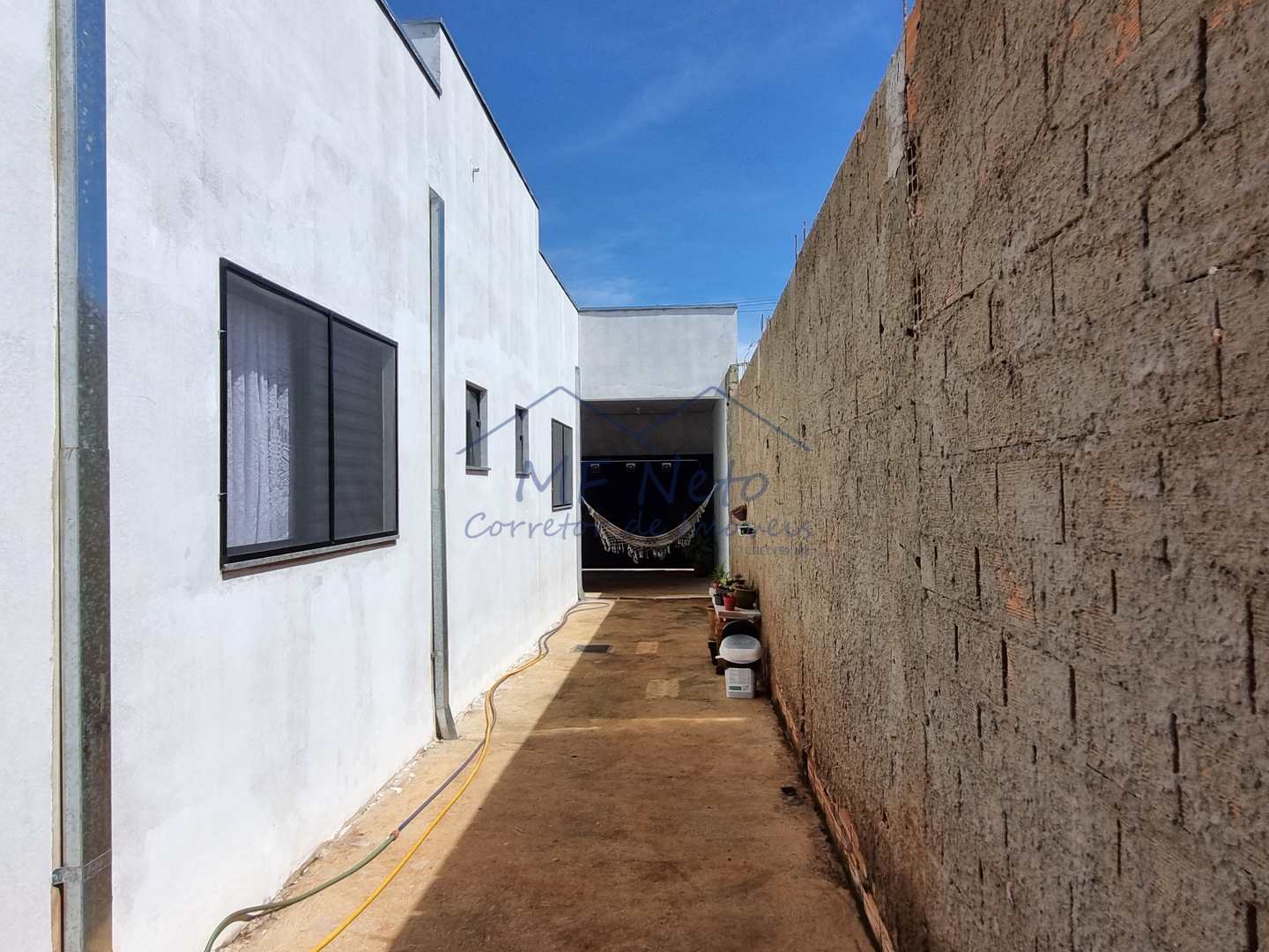 Casa à venda com 2 quartos, 250m² - Foto 11