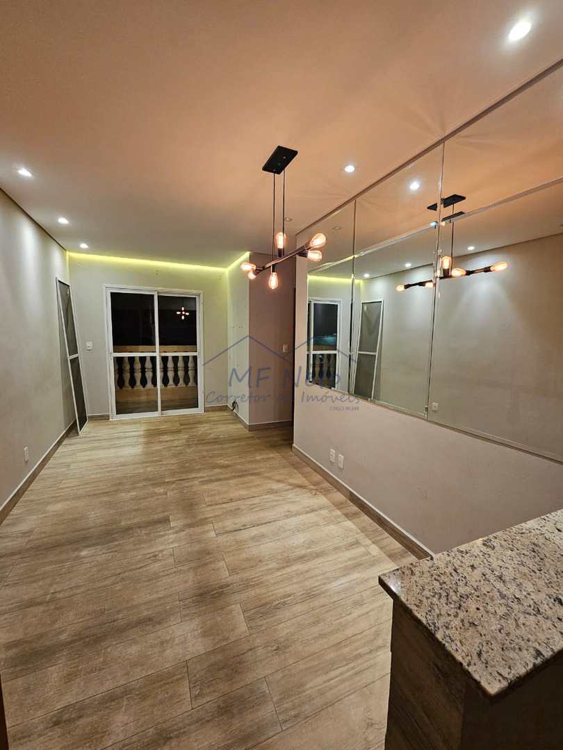 Apartamento à venda com 2 quartos, 70m² - Foto 10