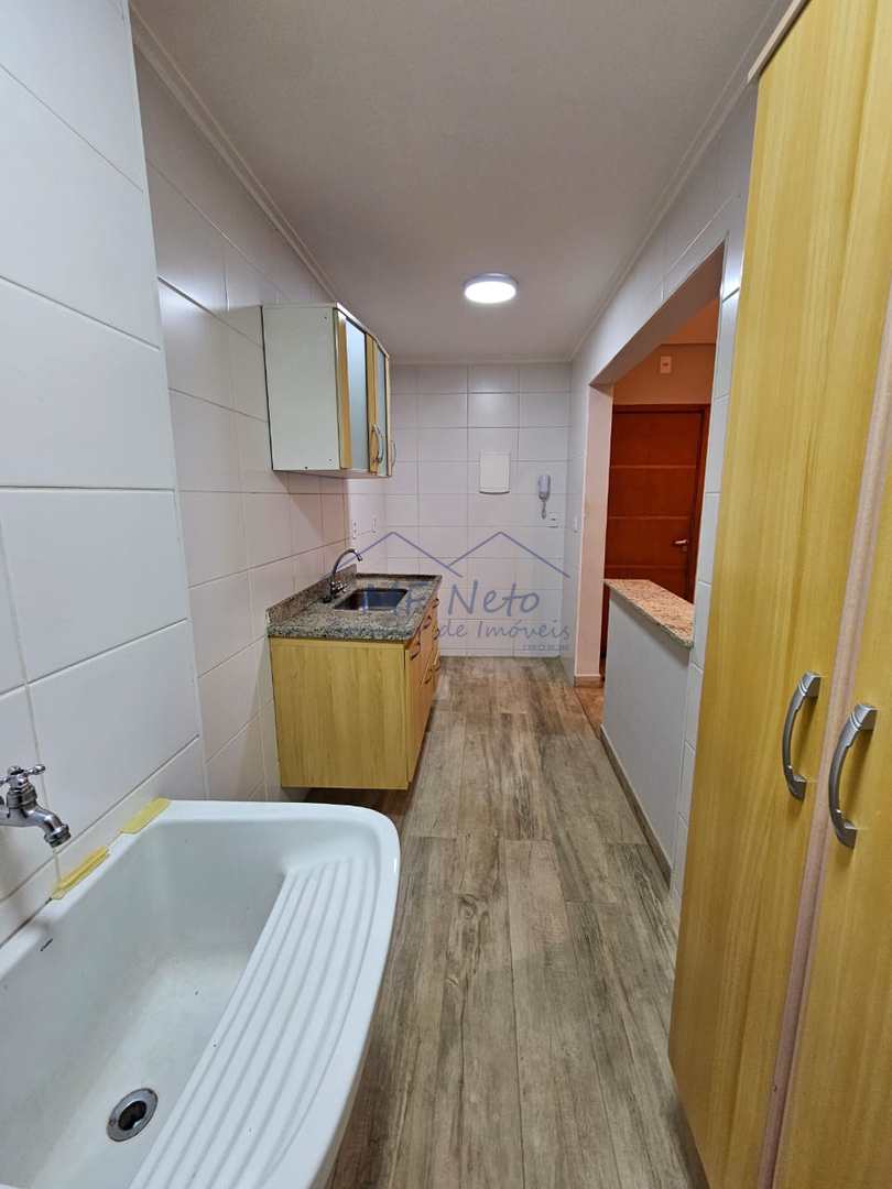 Apartamento à venda com 2 quartos, 70m² - Foto 17