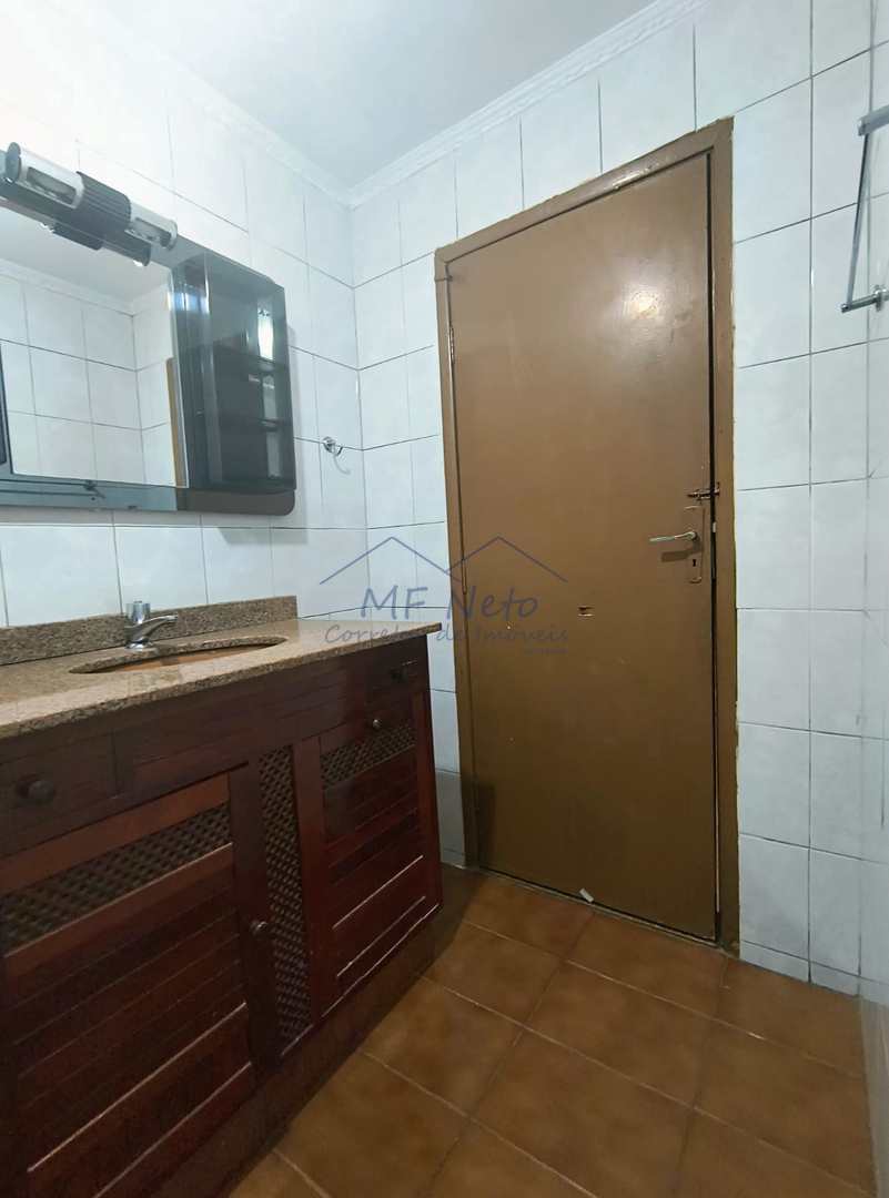 Casa à venda com 3 quartos, 390m² - Foto 14