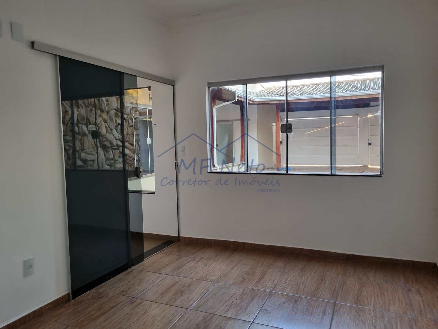 Casa à venda e aluguel com 5 quartos, 300m² - Foto 9