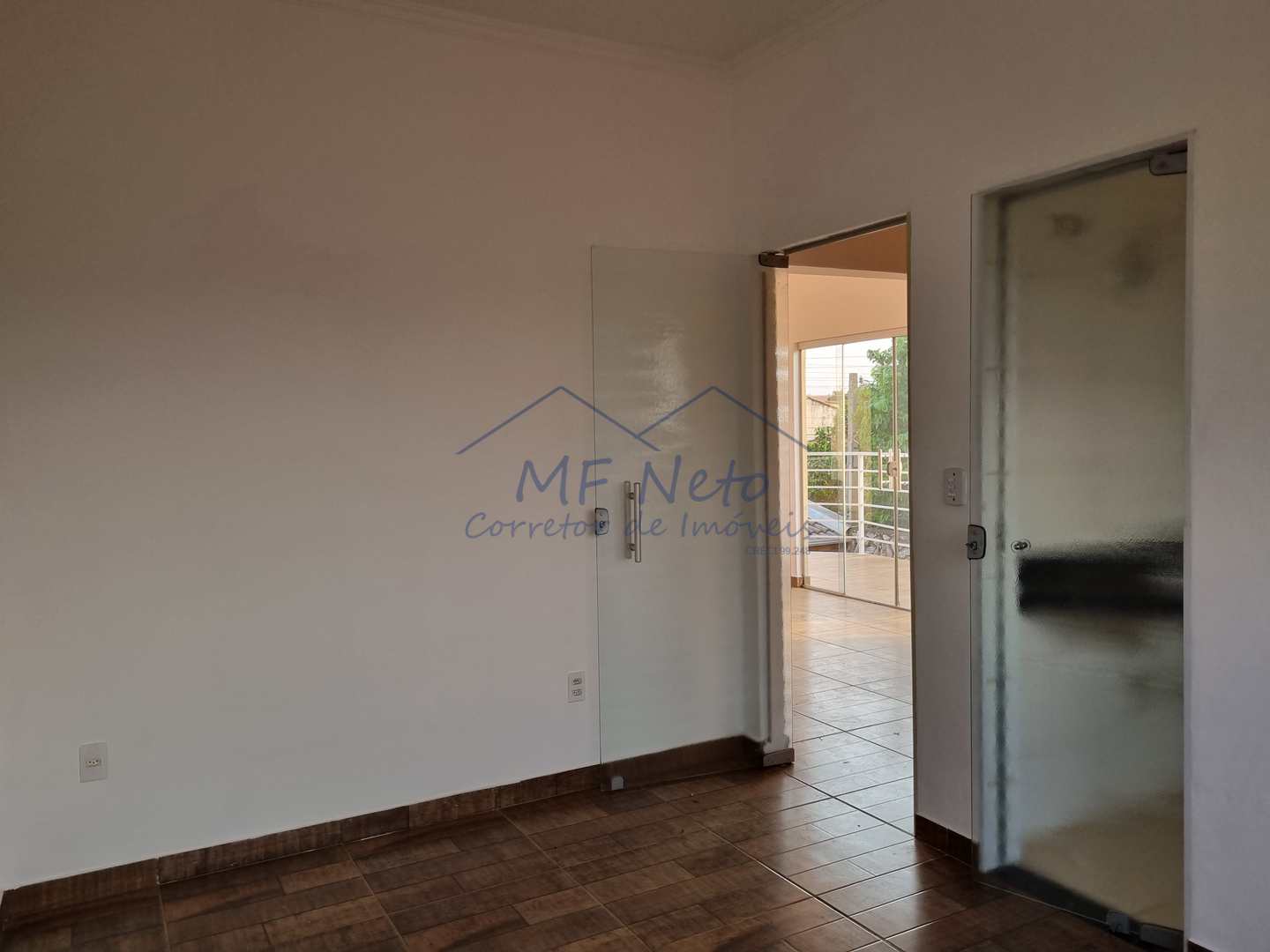 Casa à venda e aluguel com 5 quartos, 300m² - Foto 42