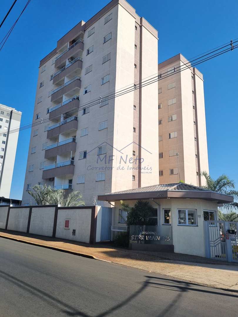 Apartamento à venda com 3 quartos, 82m² - Foto 1