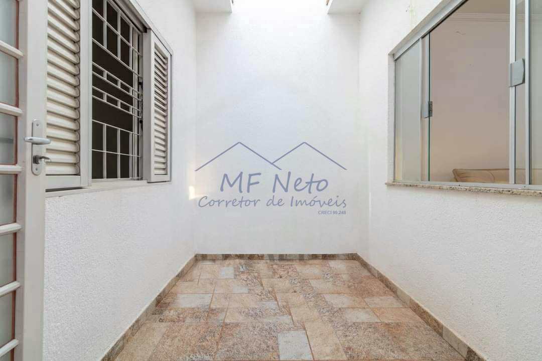 Casa à venda com 3 quartos, 250m² - Foto 9