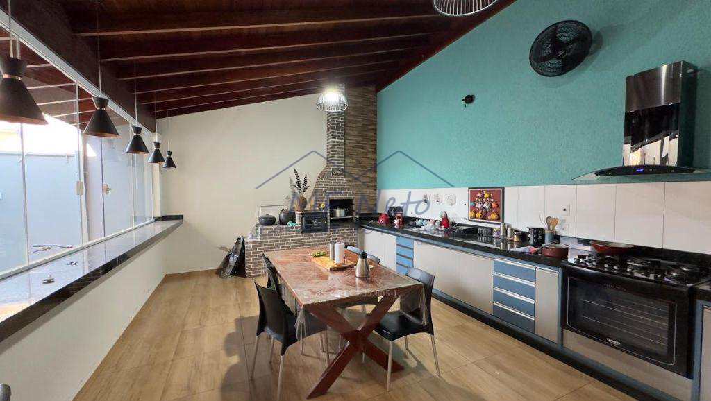 Casa à venda com 3 quartos, 300m² - Foto 6