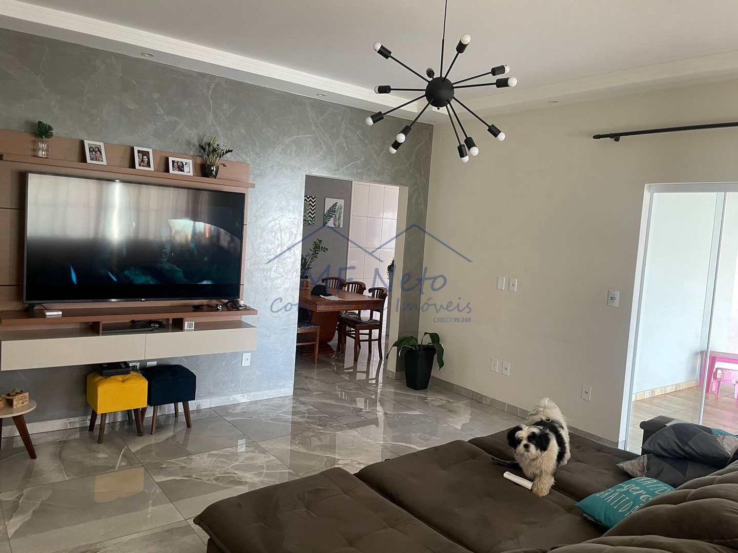 Casa à venda com 3 quartos, 300m² - Foto 3