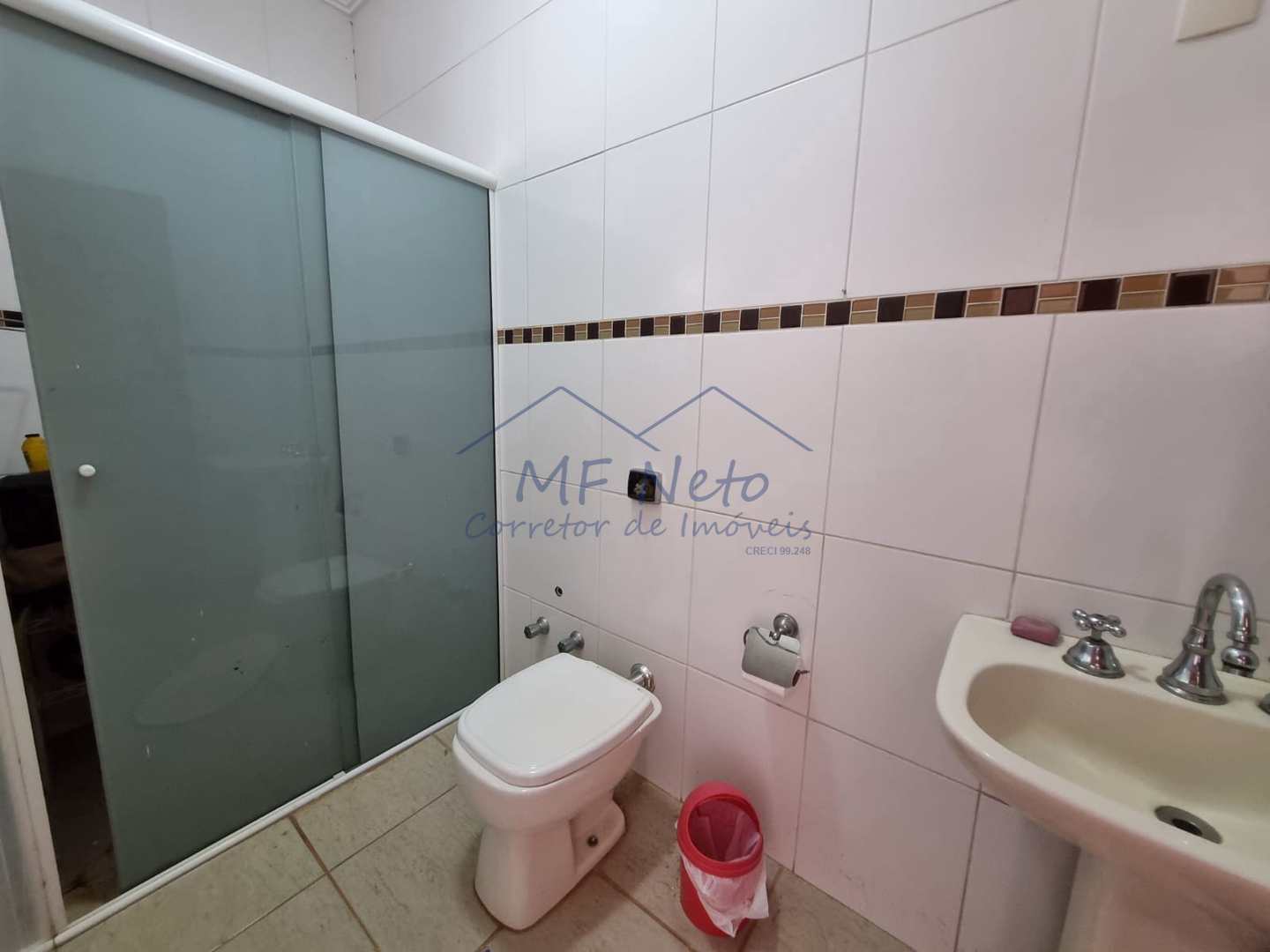 Casa à venda com 3 quartos, 336m² - Foto 16