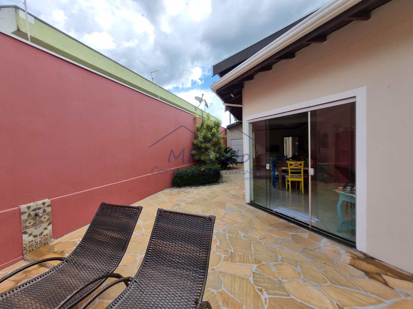 Casa à venda com 3 quartos, 336m² - Foto 17