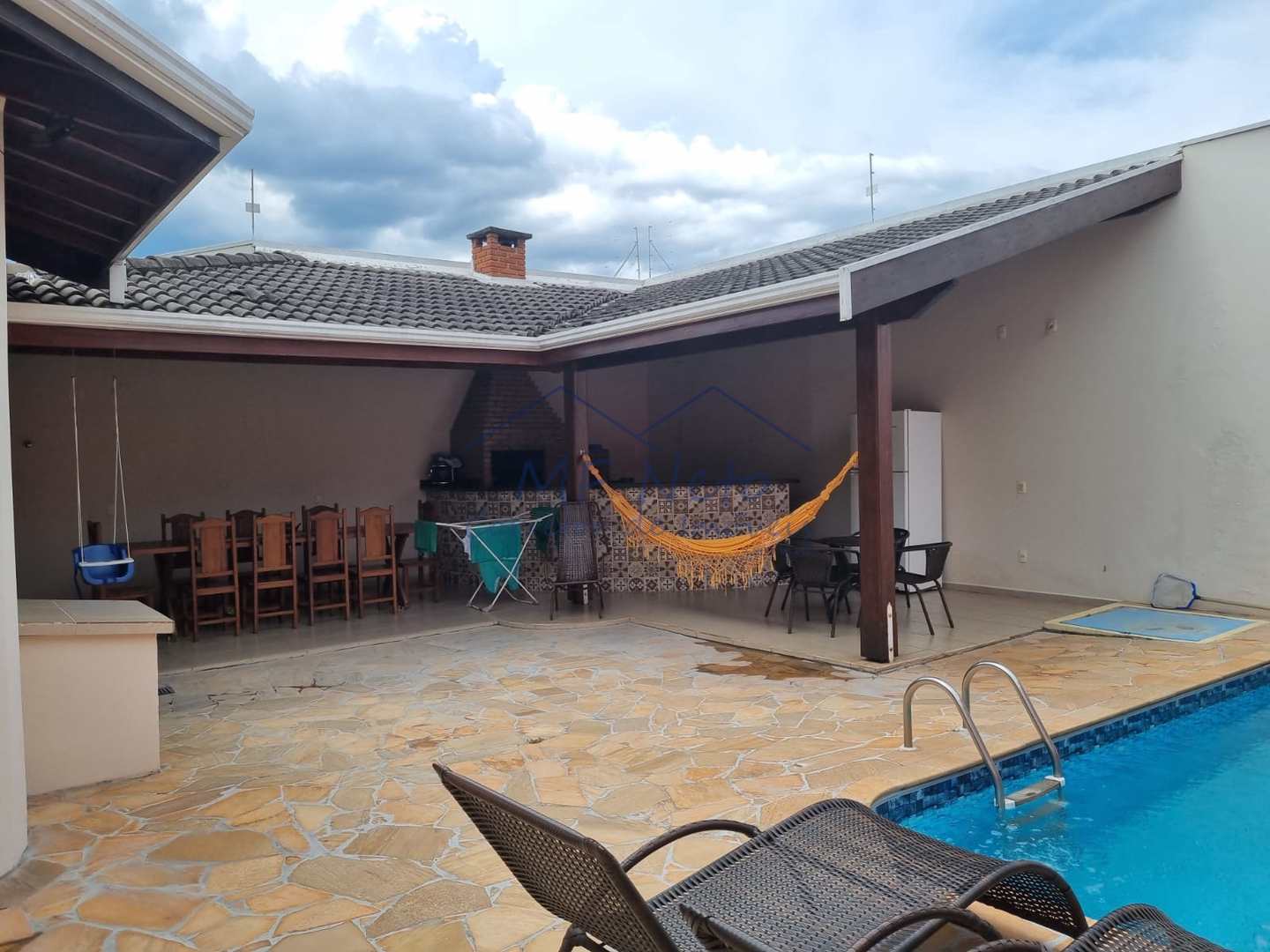 Casa à venda com 3 quartos, 336m² - Foto 11
