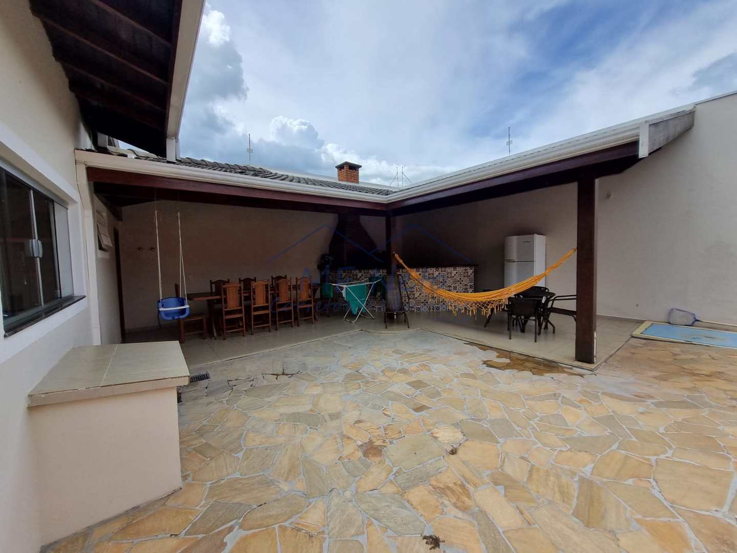 Casa à venda com 3 quartos, 336m² - Foto 12