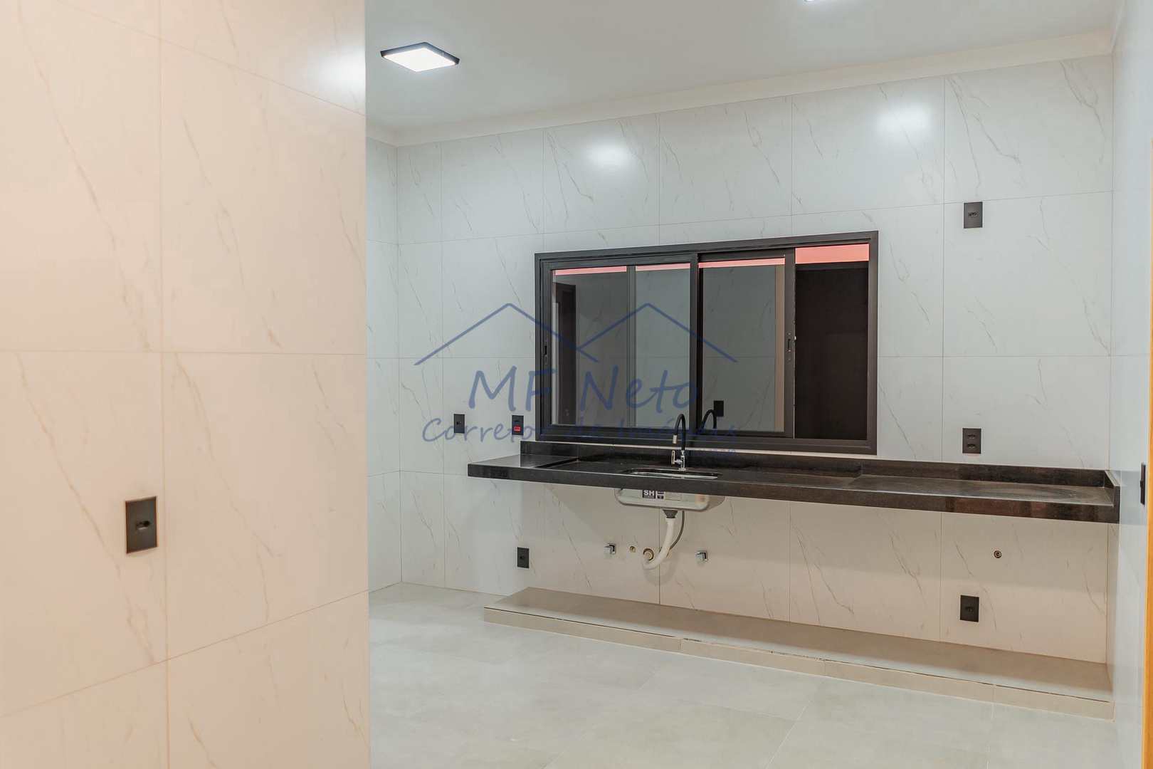 Casa de Condomínio à venda com 3 quartos, 375m² - Foto 35