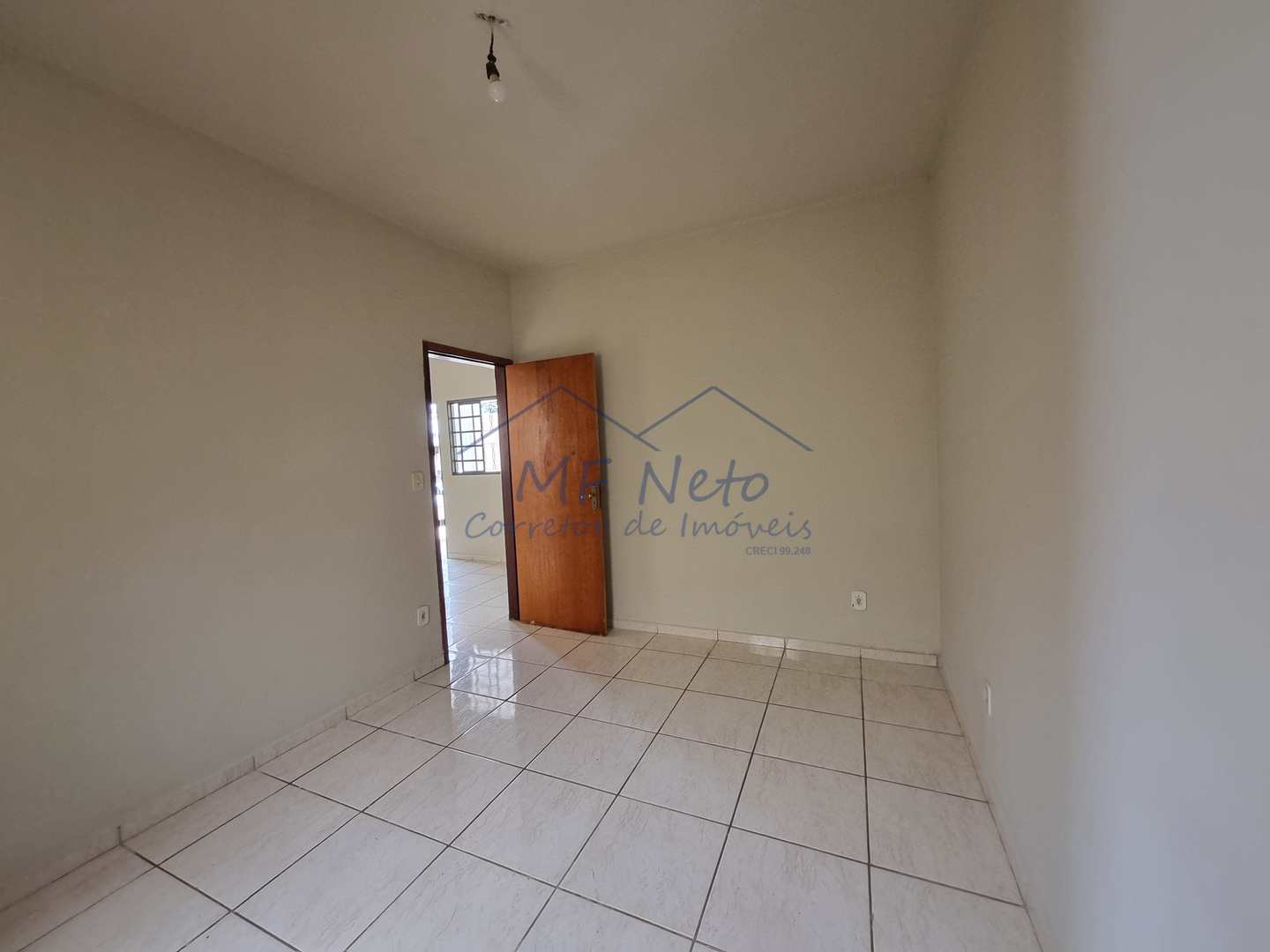 Casa para alugar com 2 quartos, 50m² - Foto 9