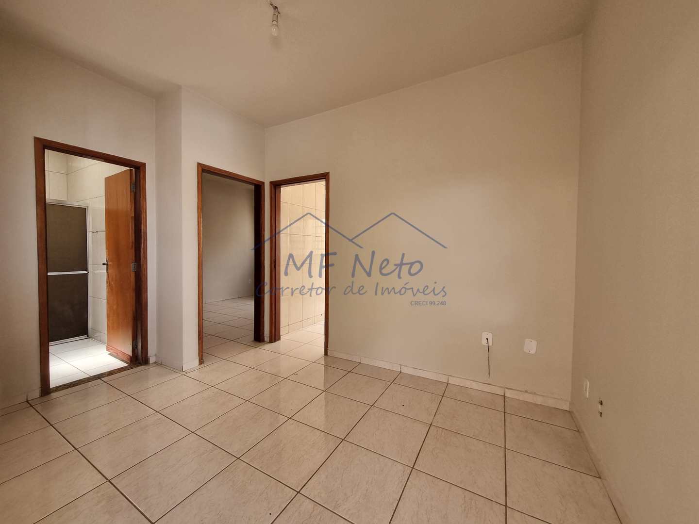 Casa para alugar com 2 quartos, 50m² - Foto 4