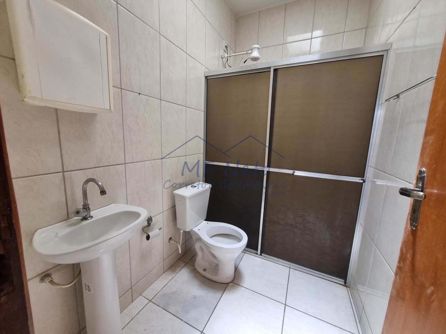 Casa para alugar com 2 quartos, 50m² - Foto 6