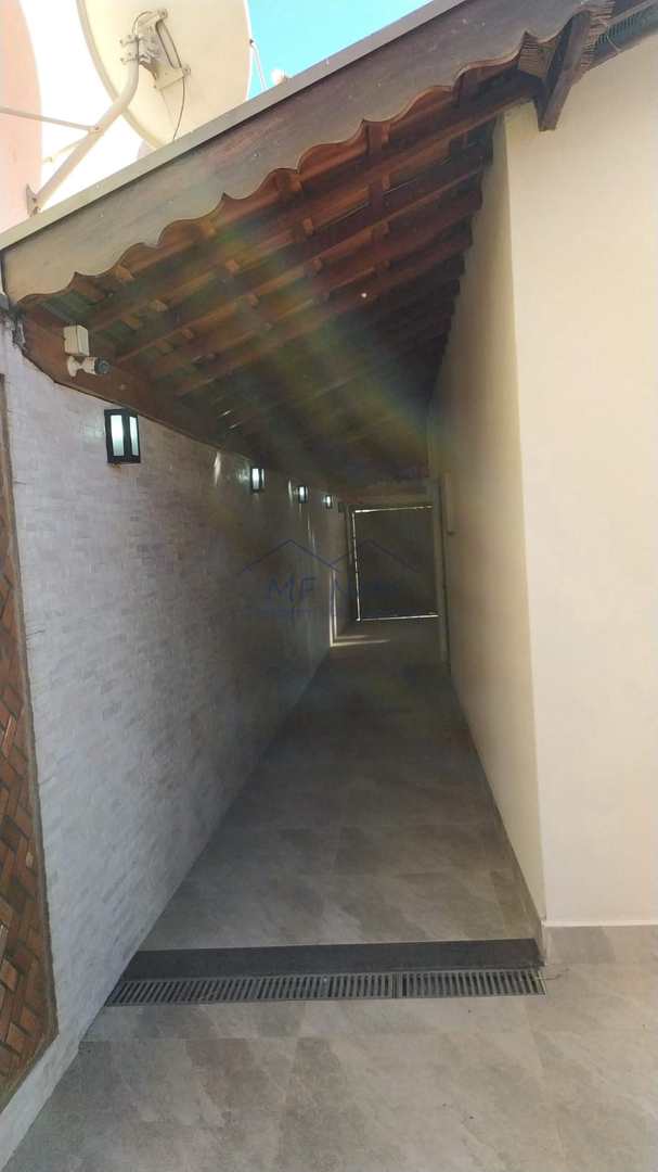 Casa à venda com 2 quartos, 256m² - Foto 13