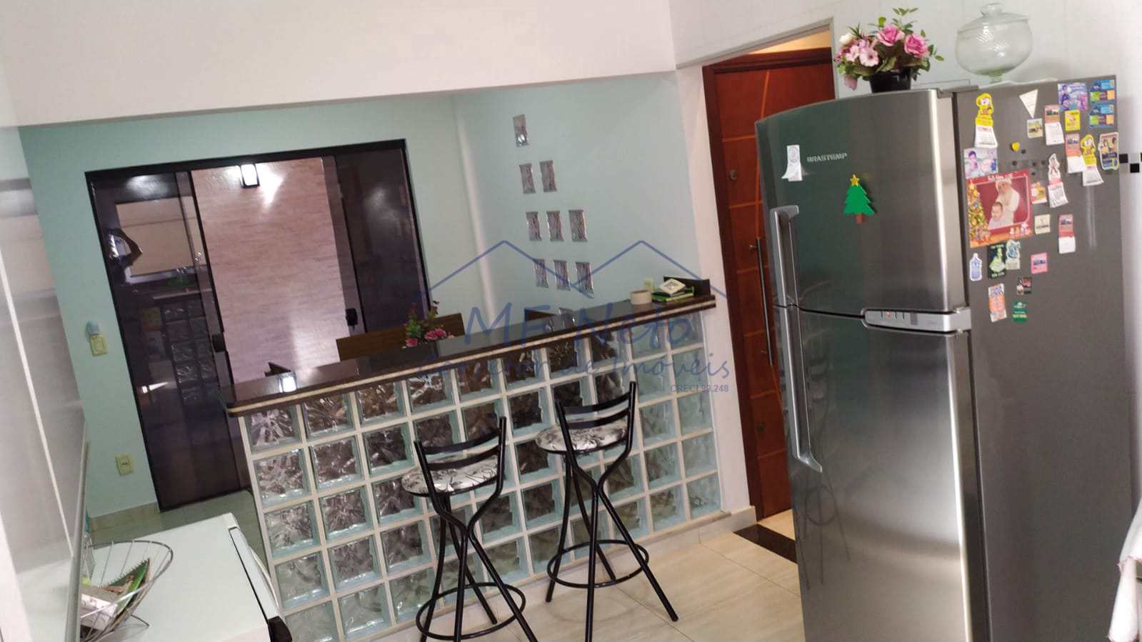 Casa à venda com 2 quartos, 256m² - Foto 7