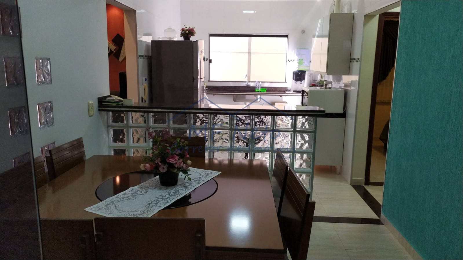 Casa à venda com 2 quartos, 256m² - Foto 18