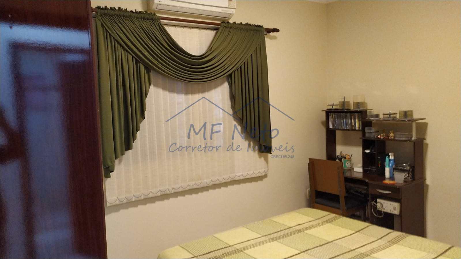 Casa à venda com 2 quartos, 256m² - Foto 9