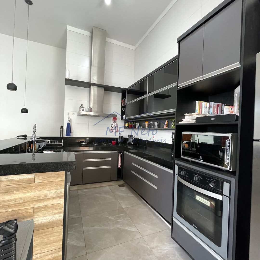 Casa de Condomínio à venda com 3 quartos, 420m² - Foto 10