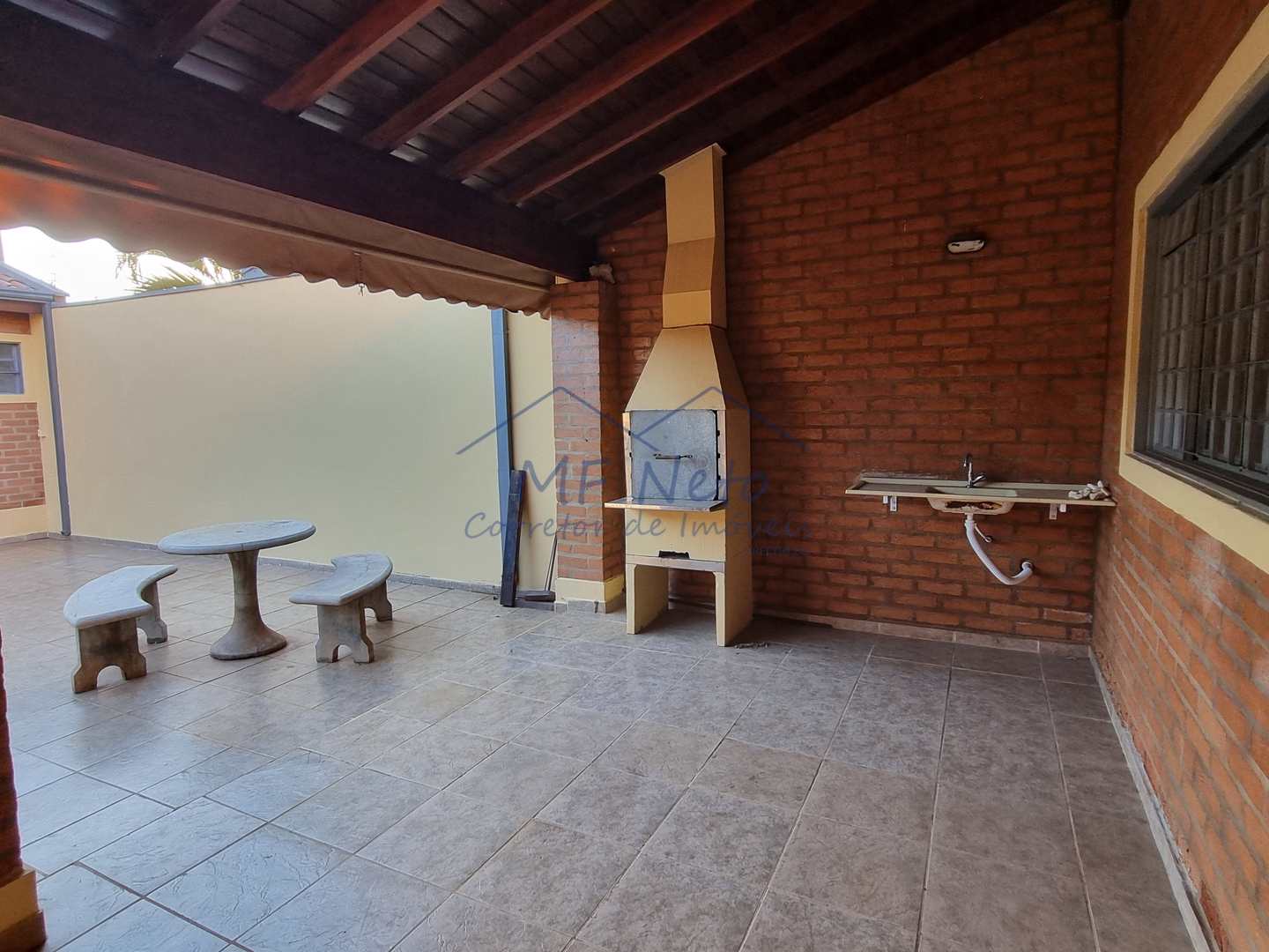 Casa à venda com 3 quartos, 312m² - Foto 8