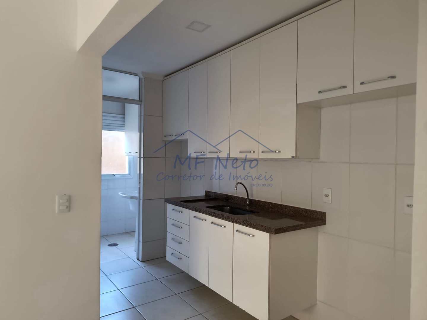 Apartamento à venda com 2 quartos, 70m² - Foto 10