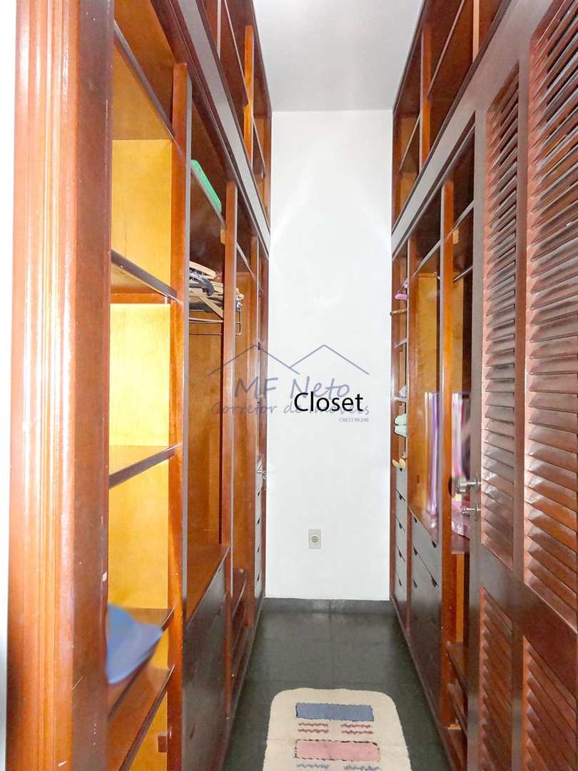 Chácara à venda com 6 quartos, 6100m² - Foto 40