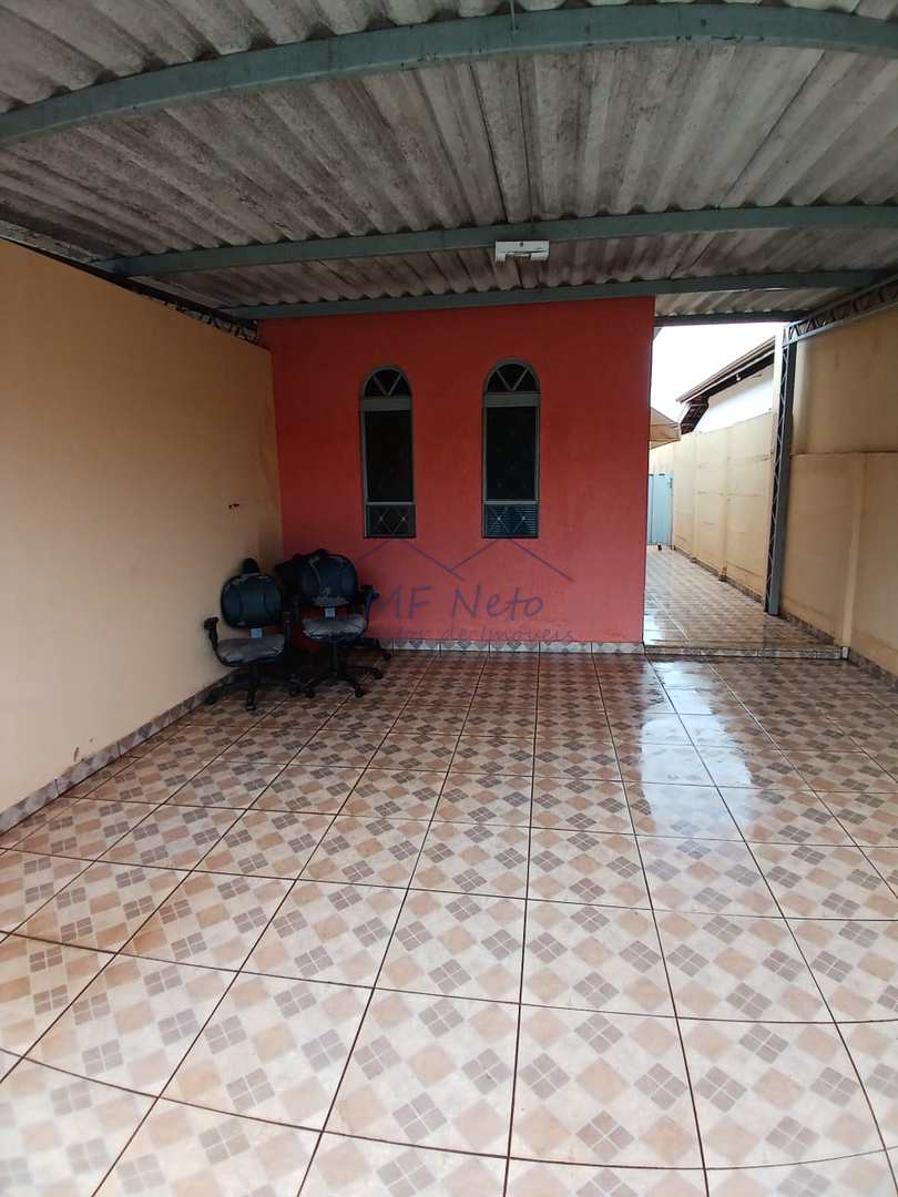 Casa à venda com 2 quartos, 264m² - Foto 2