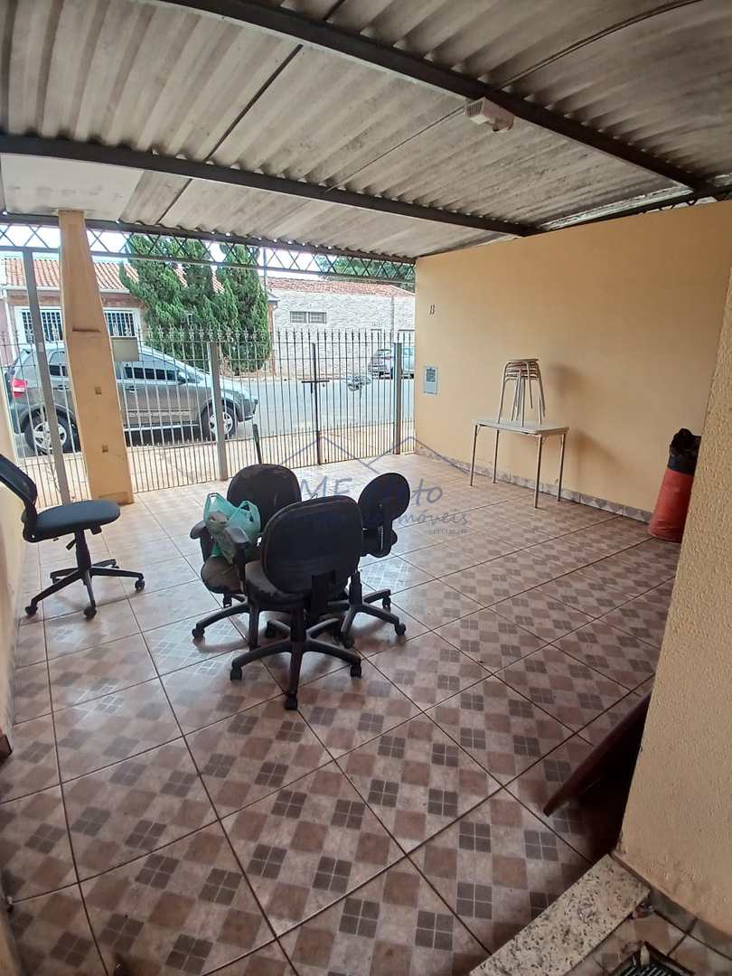 Casa à venda com 2 quartos, 264m² - Foto 1