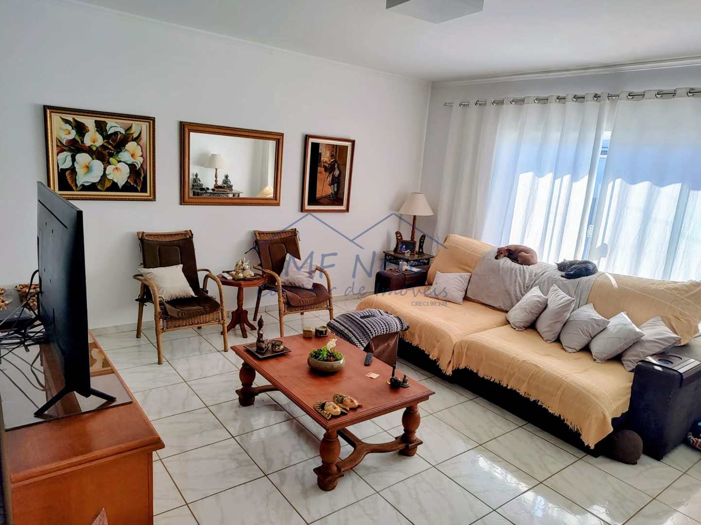 Casa, 3 quartos, 253 m² - Foto 1