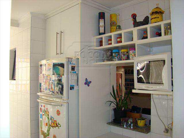 Apartamento à venda com 2 quartos, 65m² - Foto 8