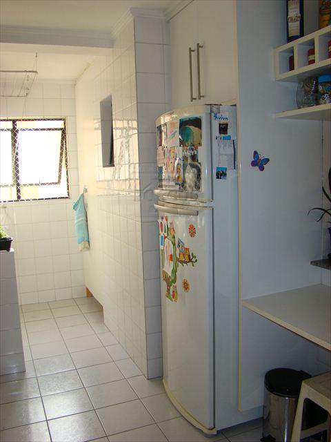 Apartamento à venda com 2 quartos, 65m² - Foto 9