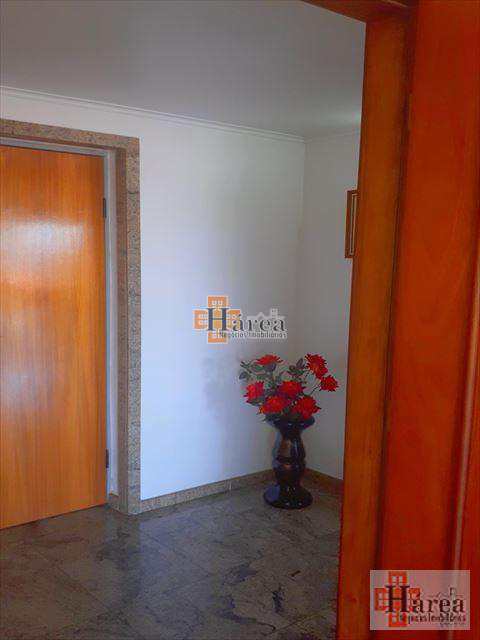 Apartamento à venda com 3 quartos, 175m² - Foto 22