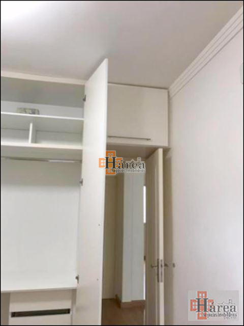 Apartamento à venda com 2 quartos, 70m² - Foto 13