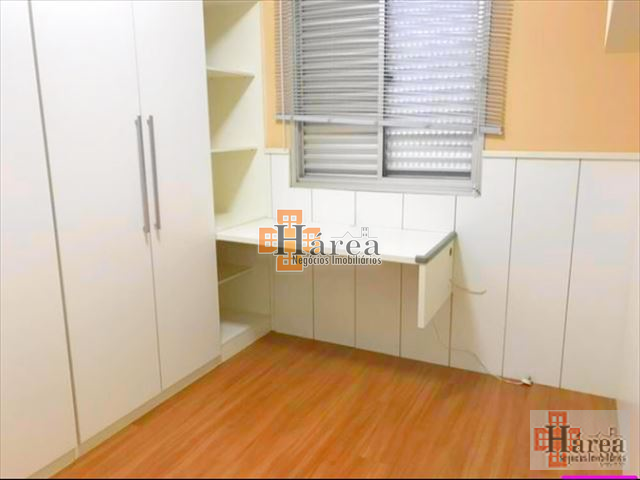 Apartamento à venda com 2 quartos, 70m² - Foto 18