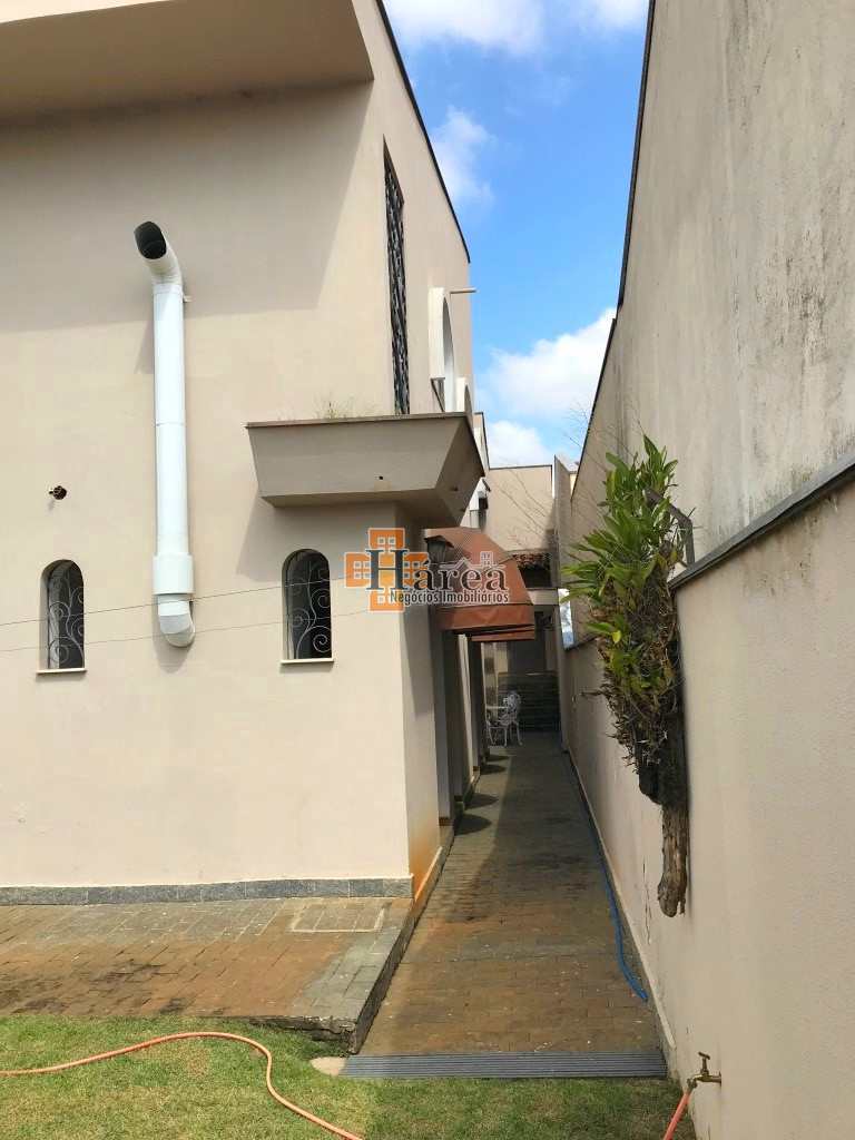 Casa à venda e aluguel com 3 quartos, 307m² - Foto 33