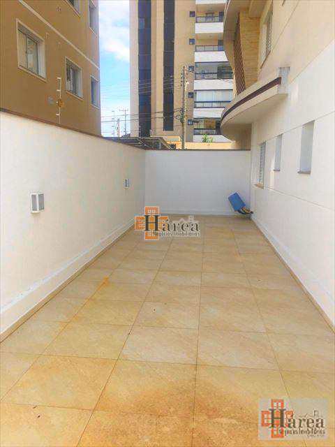 Apartamento à venda com 2 quartos, 67m² - Foto 2