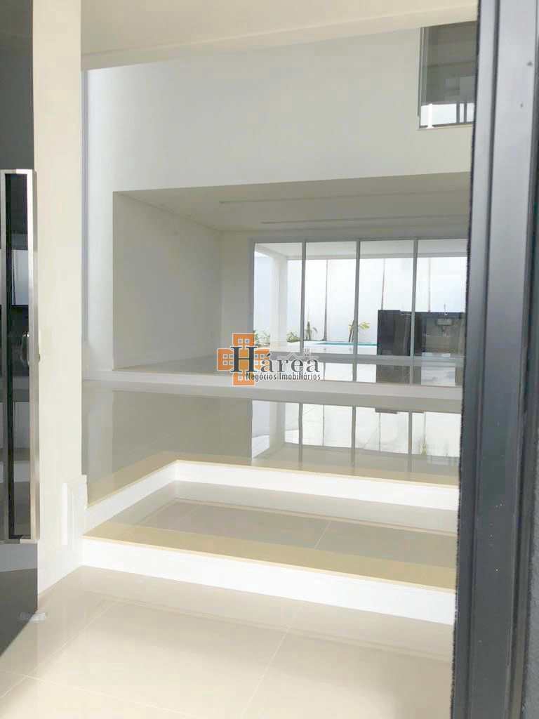 Sobrado à venda com 4 quartos, 409m² - Foto 3