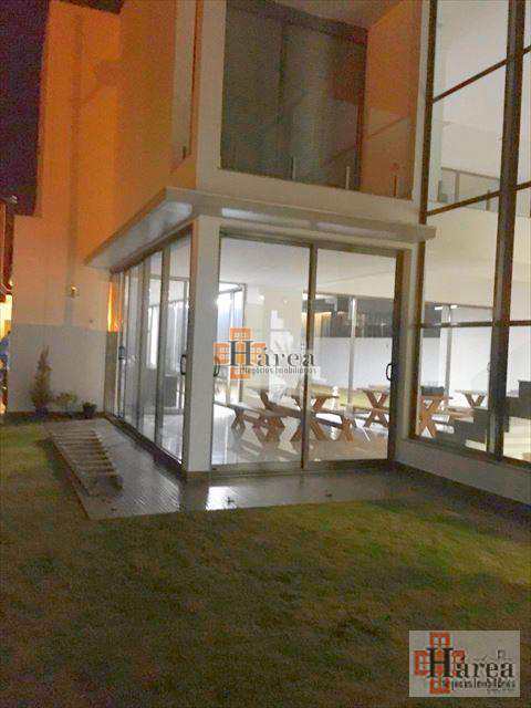 Sobrado à venda com 5 quartos, 496m² - Foto 2