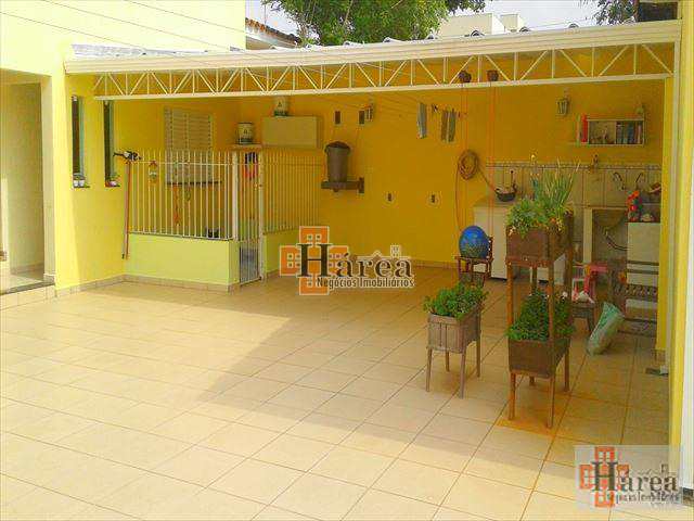 Casa à venda com 2 quartos, 200m² - Foto 28