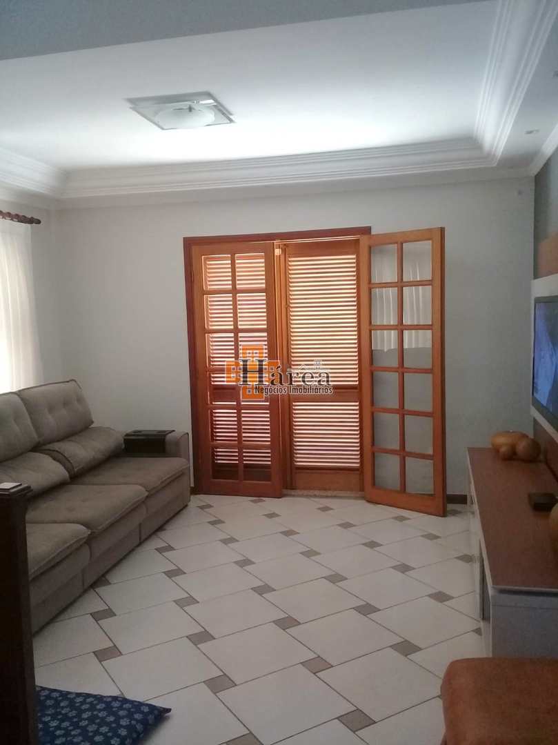 Sobrado à venda com 4 quartos, 232m² - Foto 10