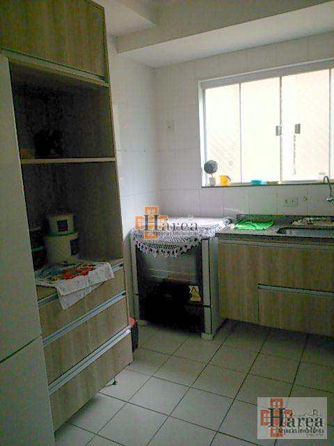 Apartamento à venda com 3 quartos, 150m² - Foto 3