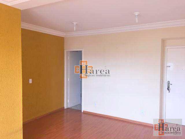 Apartamento à venda com 3 quartos, 113m² - Foto 2