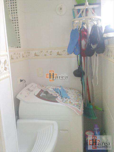 Apartamento à venda com 2 quartos, 55m² - Foto 17