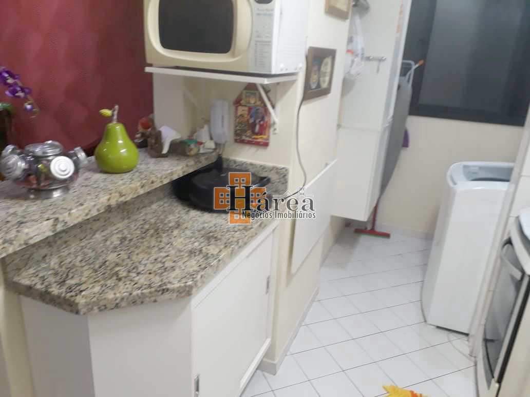 Apartamento à venda com 3 quartos, 70m² - Foto 12