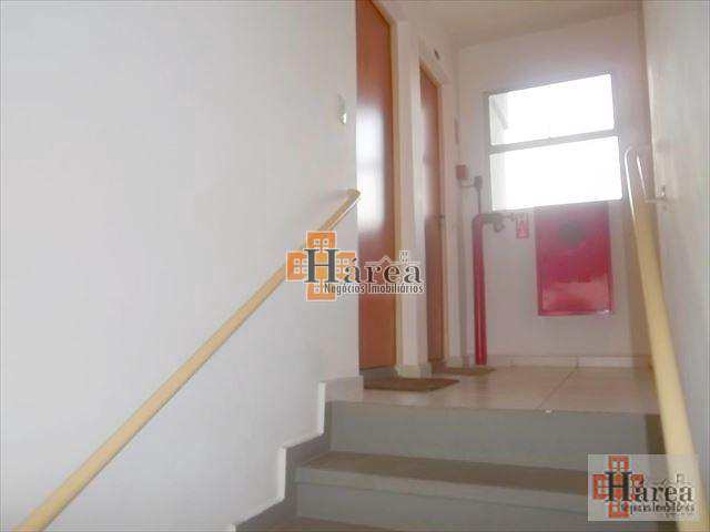 Apartamento à venda com 2 quartos, 48m² - Foto 2