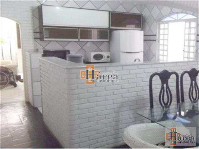 Sobrado à venda com 3 quartos, 300m² - Foto 17