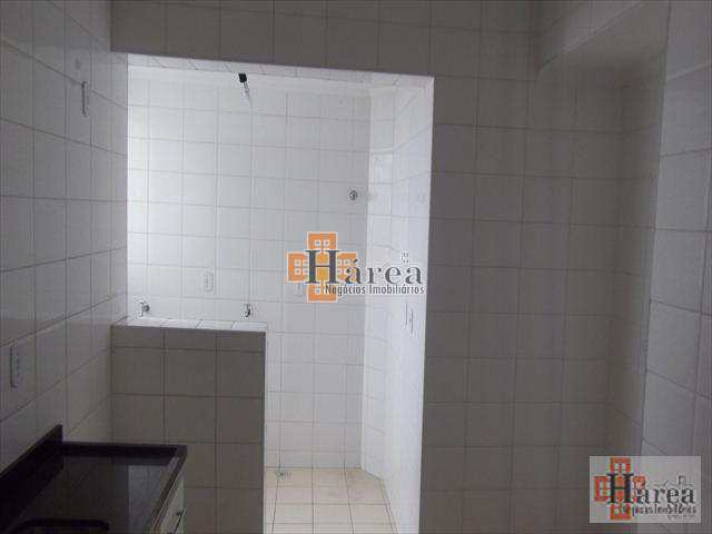 Apartamento à venda com 3 quartos, 87m² - Foto 18