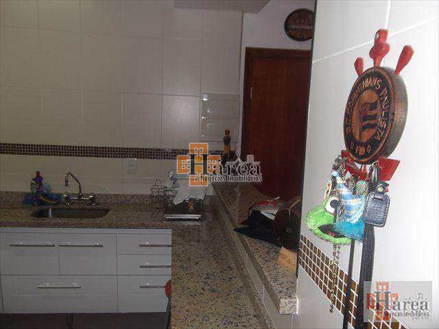 Apartamento à venda com 3 quartos, 128m² - Foto 12