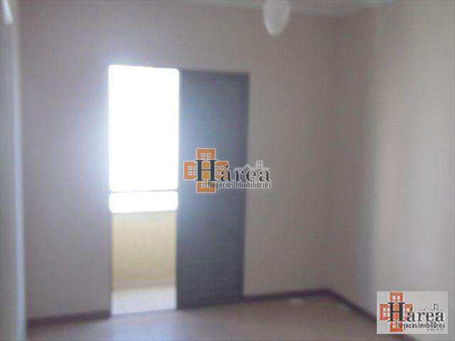 Apartamento para alugar com 3 quartos, 90m² - Foto 15